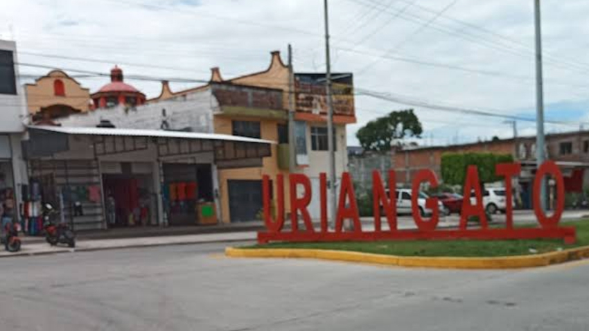Comercio textil en uriangato