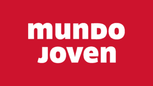 Jóvenes disfrutando del turismo en Guanajuato, México.