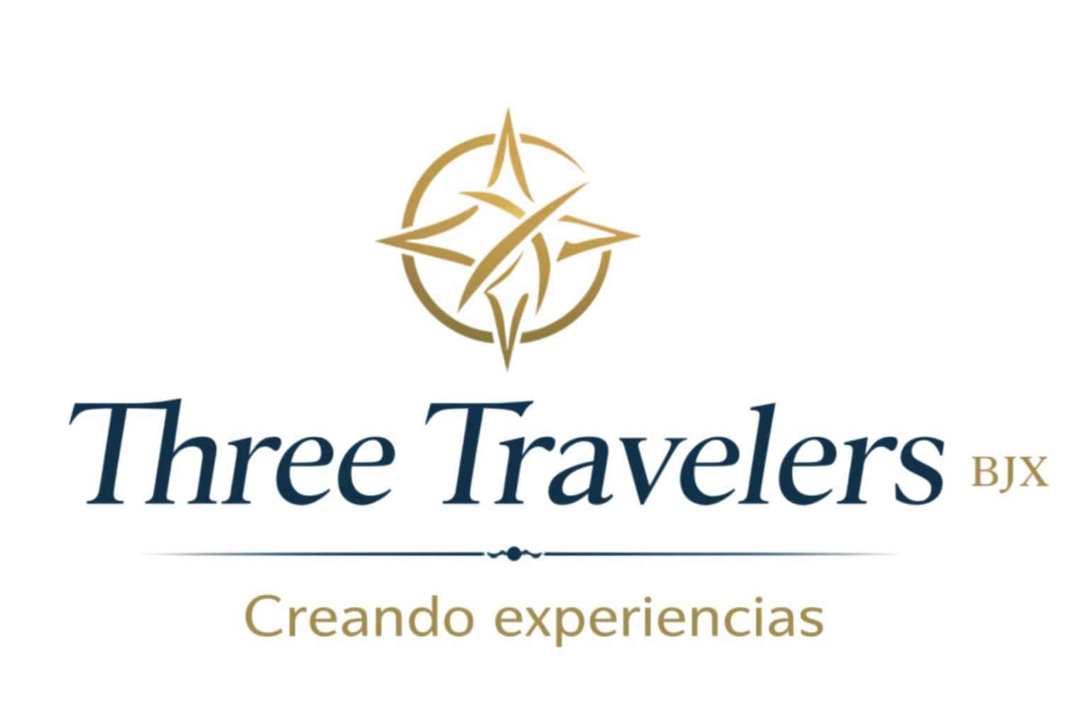 Turismo en Guanajuato, tres viajeros disfrutando de la cultura y belleza del destino.