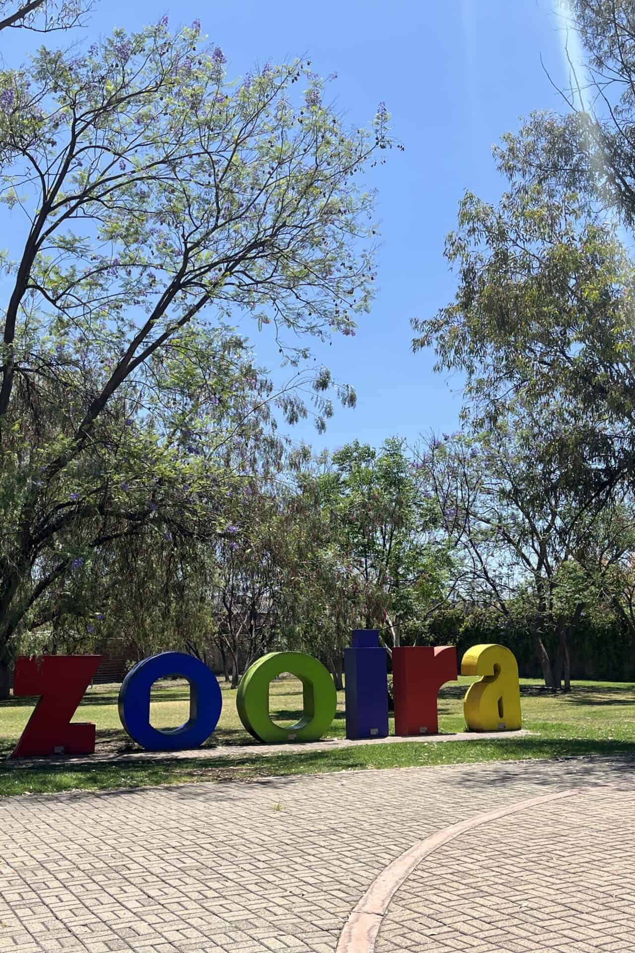 Zoo in Irapuato, ideal for families seeking adventure and contact with nature.