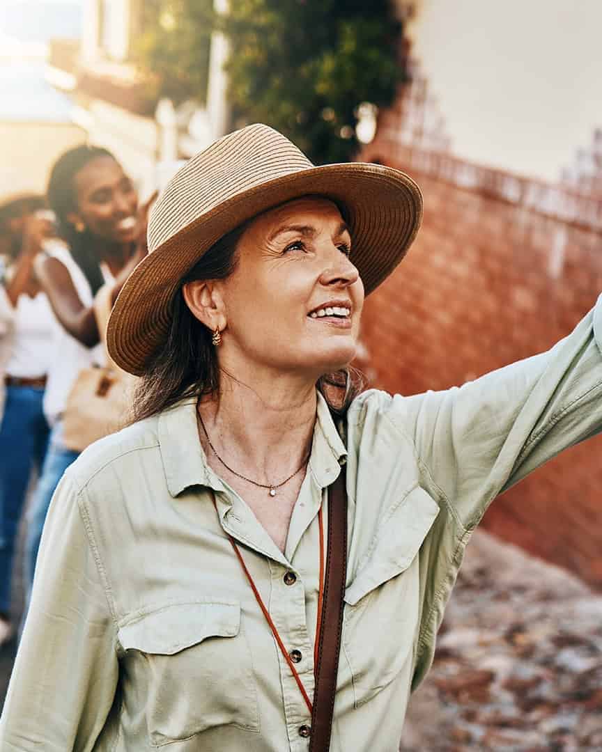 View list of tourist guides