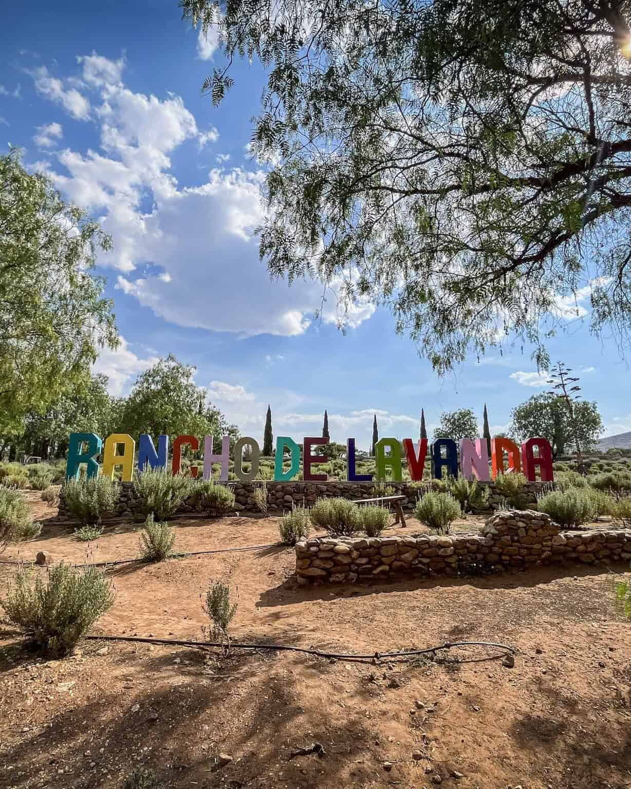 Mineral de Pozos, Pueblo Mágico en Guanajuato, famoso por su historia minera y belleza natural.