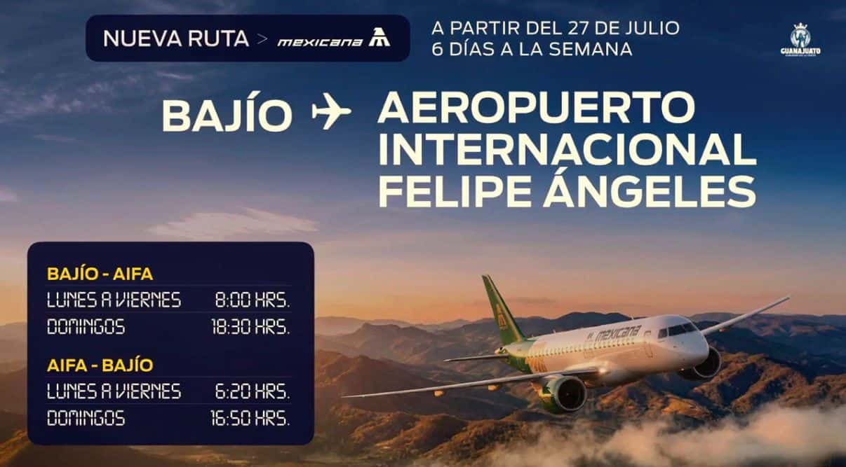 Avión en vuelo sobre nubes con promoción de ruta Bajío-AIFA en Guanajuato.