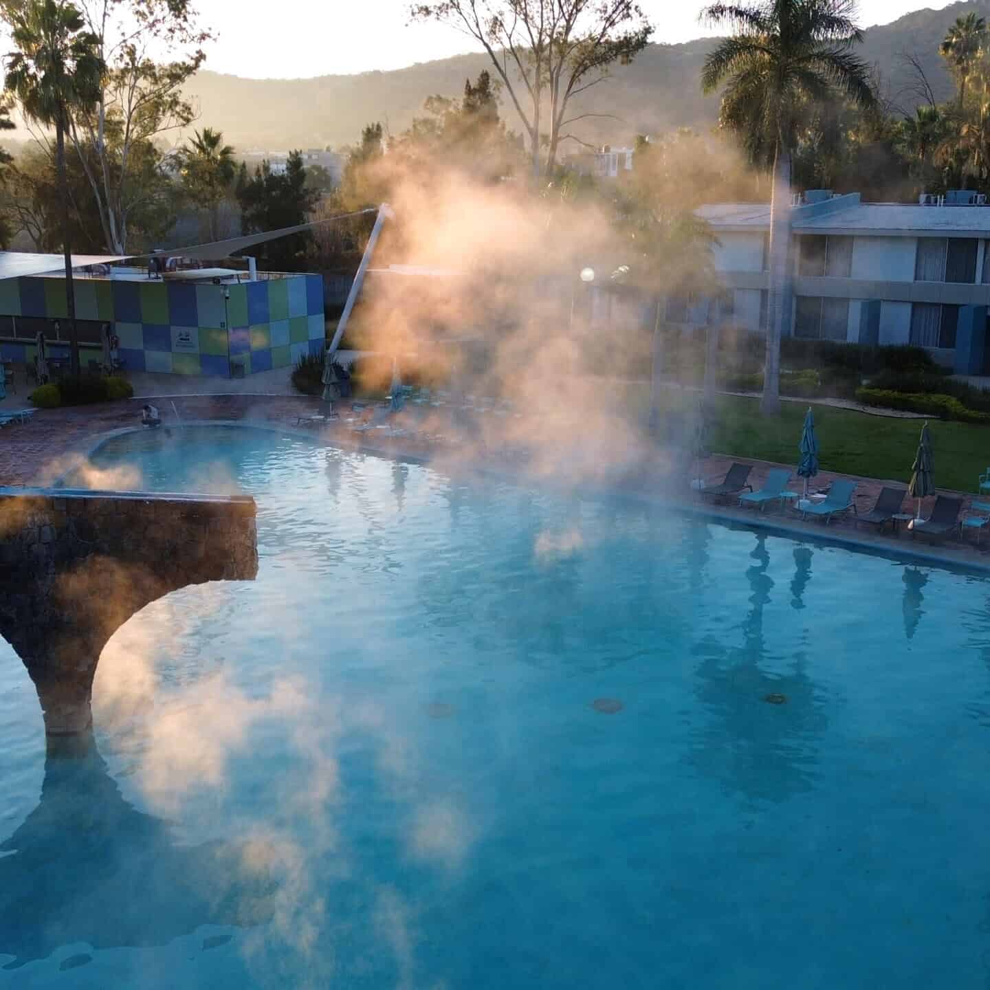 Piscina en Hotel y Parque Acuático La Caldera en Guanajuato, México.