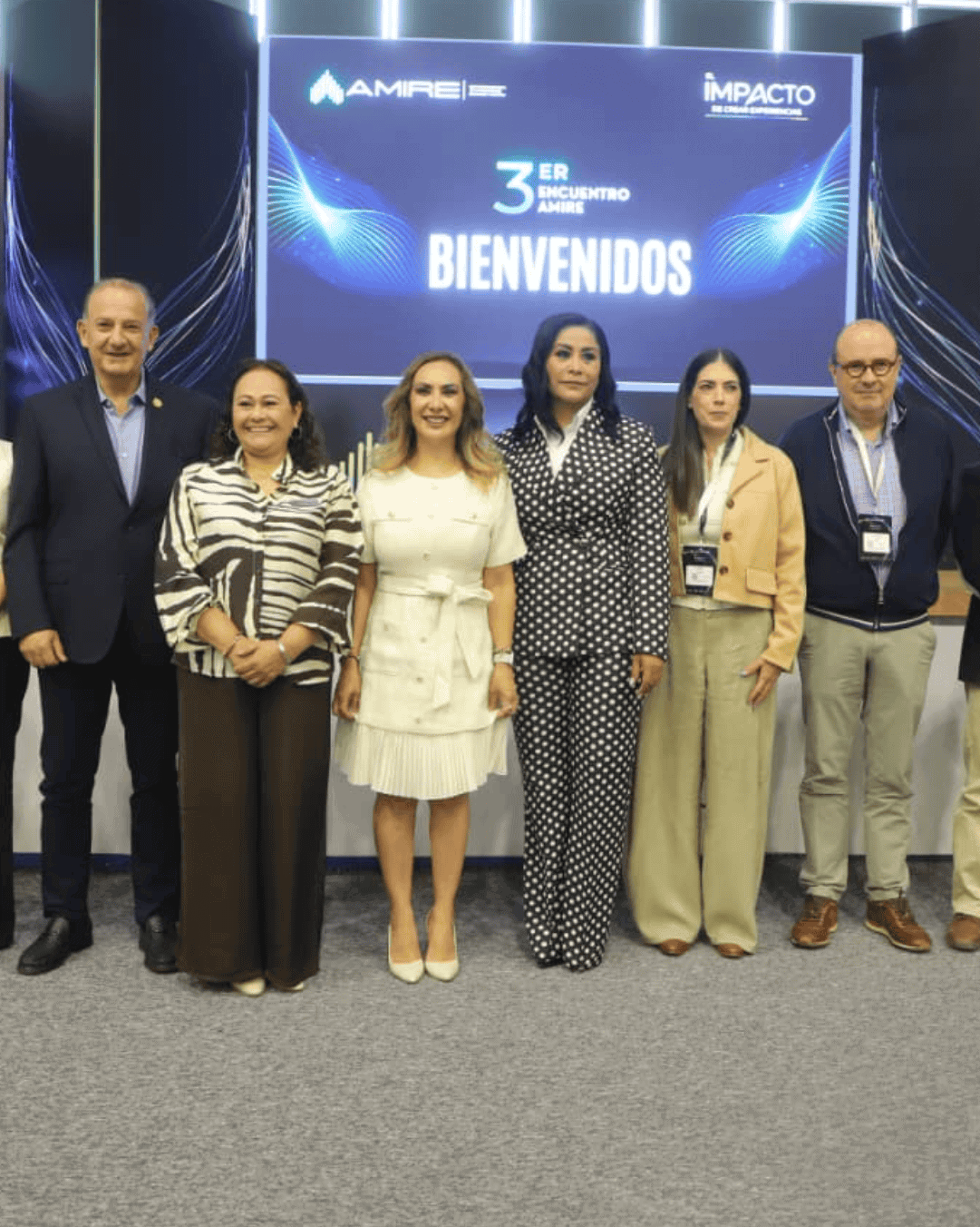 Grupo de profesionales en evento de turismo de reuniones en Guanajuato.