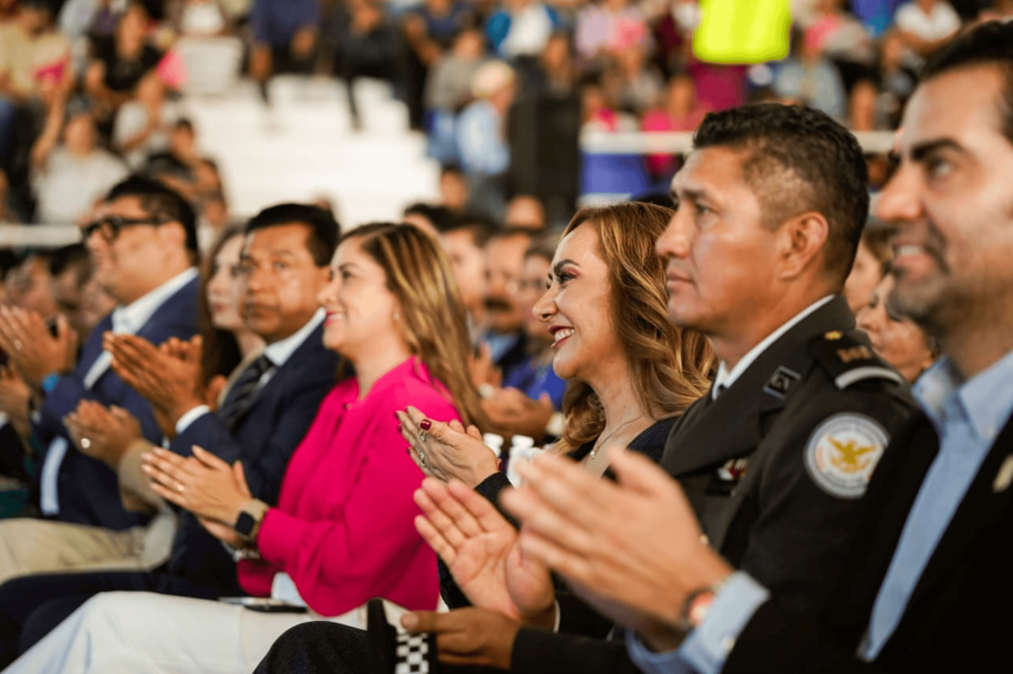 Personas en evento turístico en Romita, Guanajuato, México.