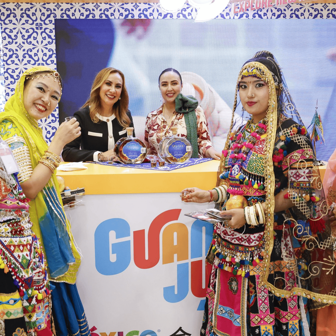 Danza tradicional de Guanajuato en exhibición en Japón en JATA.