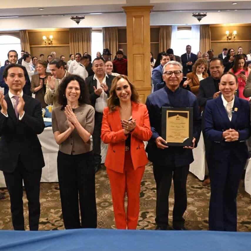 Turismo en Guanajuato reconocen a trabajadores hotelería trayectoria.