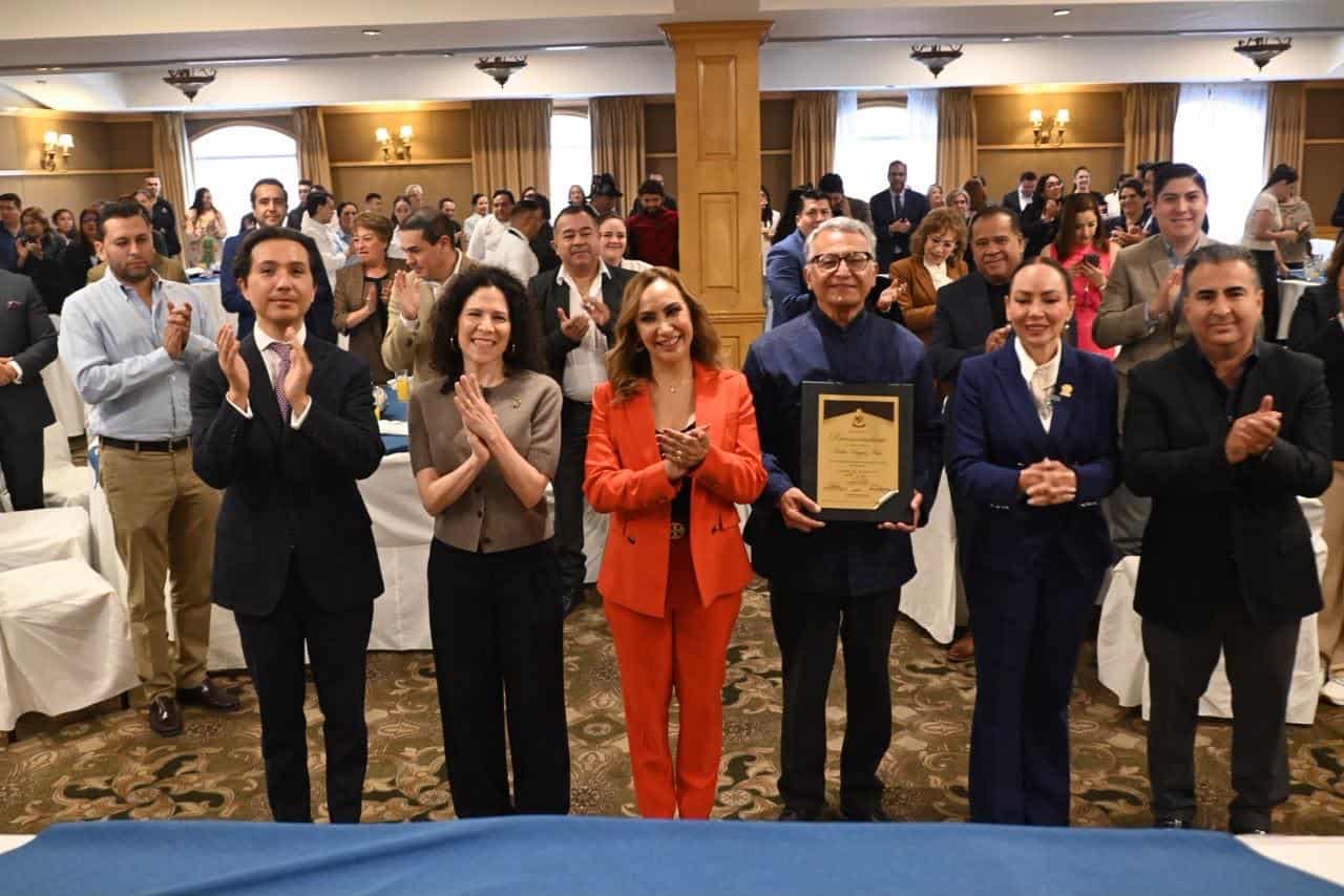 Turismo en Guanajuato reconocen a trabajadores hoteler&iacute;a trayectoria.