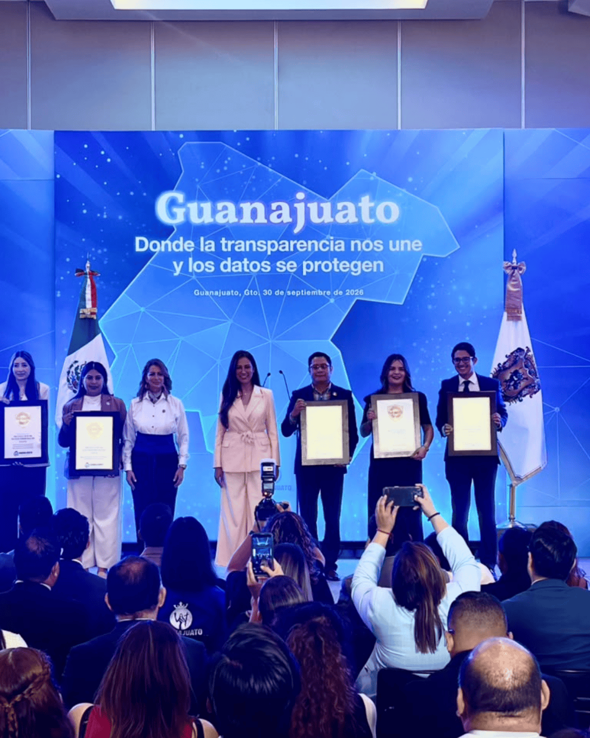 Reconocimientos en transparencia y protección de datos en Guanajuato.
