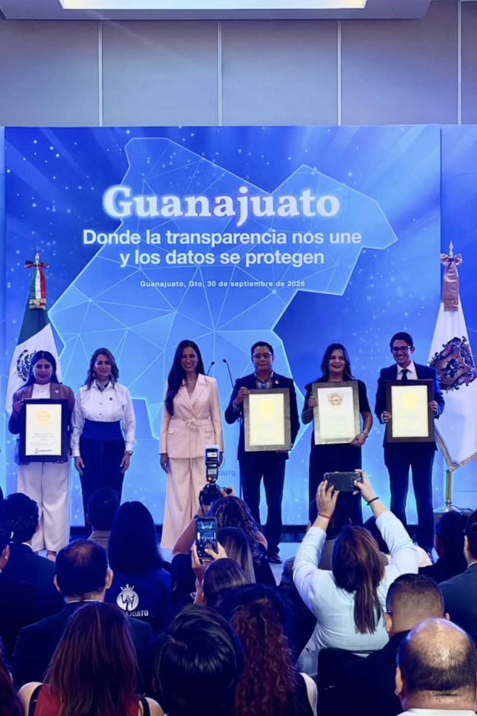 Reconocimientos en transparencia y protección de datos en Guanajuato.
