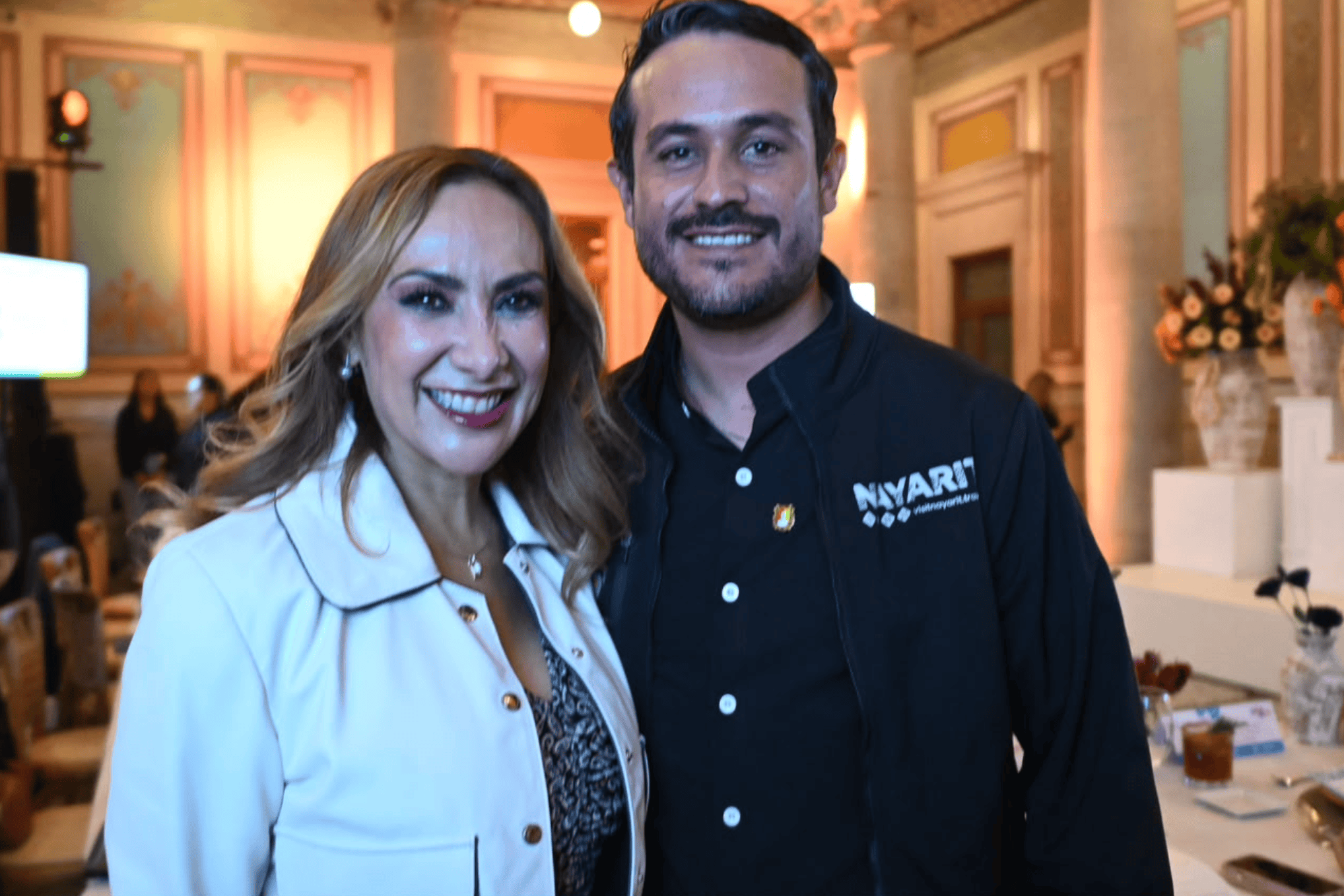 Personas en evento de turismo social en Guanajuato, México.